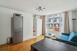 Location
Appartement avec terrace Champs-Élysées Georges V (loyer tout inclus)
