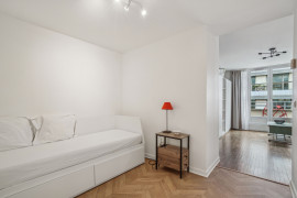 Location
Appartement avec terrace Champs-Élysées Georges V (loyer tout inclus)
