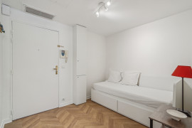 Location
Appartement avec terrace Champs-Élysées Georges V (loyer tout inclus)