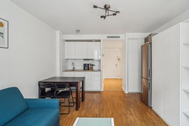 Location
Appartement avec terrace Champs-Élysées Georges V (loyer tout inclus)