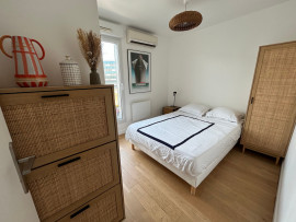 Location
Appartement avec terrasse 15min du centre Paris (loyer tout inclus)