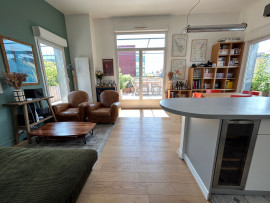 Location
Appartement avec terrasse 15min du centre Paris (loyer tout inclus)