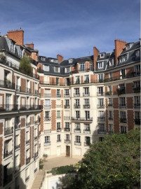 
                                                                                        Location
                                                                                         Appartement bien situé