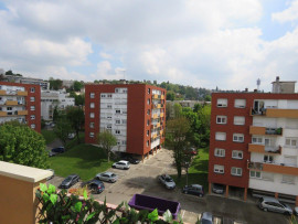 
                                                                                        Location
                                                                                         Appartement Bords de Marne / Centre ville