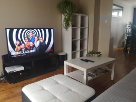 
                                                                                        Location
                                                                                         Appartement calme cours fauriel