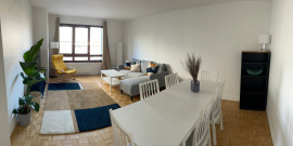 
                                                                                        Location
                                                                                         Appartement calme et idéalement situé proche La Défense (loyer tout inclus)