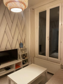 
                                                                                        Location
                                                                                         Appartement calme et lumineux