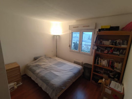 
                                                                                        Location
                                                                                         Appartement calme et tres bien situé