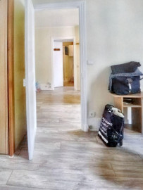 
                                                                                        Location
                                                                                         Appartement calme près canal St Martin