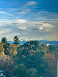 
                                                                                        Location
                                                                                         Appartement Centre de Pau - T3 80m2 - Vue Pyrénées