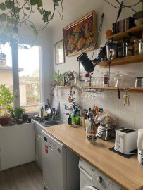 
                                                                                        Location
                                                                                         Appartement centre rive gauche bien situé agréable