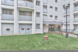 
                                                                                        Location
                                                                                         Appartement - Chambre 11.95m² - Paris - 1115€/mois CC
