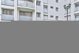 
                                                                                        Location
                                                                                         Appartement - Chambre 15m² - Paris - 1000€/mois CC