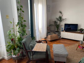 Location
Appartement charmant et cosy (loyer tout inclus)
