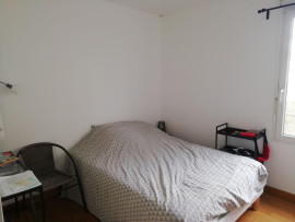 
                                                                                        Location
                                                                                         Appartement clair et calme en colocation
