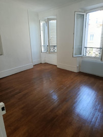
                                                                                        Location
                                                                                         Appartement - Coeur de ville - Mairie de Charenton