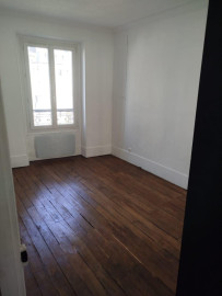 
                                                                                        Location
                                                                                         Appartement - Coeur de ville - Mairie de Charenton