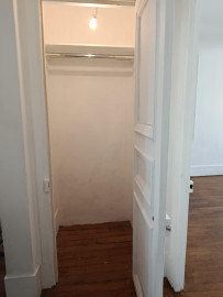
                                                                                        Location
                                                                                         Appartement - Coeur de ville - Mairie de Charenton