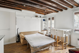 Location
Appartement confortable et charmant dans la rue Saint Honoré (loyer tout inclus)