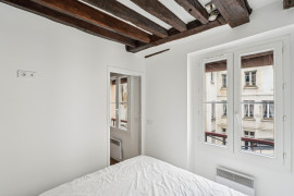Location
Appartement confortable et charmant dans la rue Saint Honoré (loyer tout inclus)