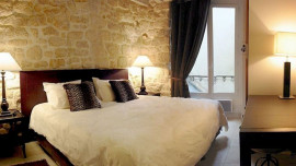 
                                                                                        Location
                                                                                         Appartement cosy au coeur du Marais (loyer tout inclus)