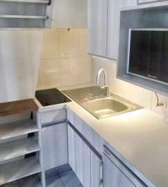 
                                                                                        Location
                                                                                         Appartement cosy, lumineux, orienté sud