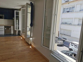 
                                                                                        Location
                                                                                         Appartement cosy, refait à neuf