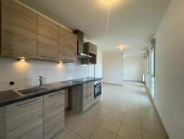 
                                                                                        Vente
                                                                                         Appartement de 36m² + balcon + parking en sous sol