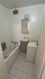 
                                                                                        Colocation
                                                                                         Appartement de 4 chambres en colocation