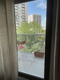 
                                                                                        Location
                                                                                         Appartement de 93 m² avec 2 Balcons, Vue Dégagée —