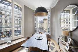 Location
Appartement de charme dans le coeur de Paris (loyer tout inclus)