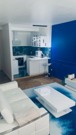Location
appartement de standing (loyer tout inclus)