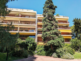 
                                                                                        Vente
                                                                                         Appartement Dernier Etage Parc Coromandel 3 pièces Vue Mer