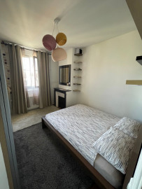 
                                                                                        Location
                                                                                         Appartement design Haussmannien Paris (loyer tout inclus)