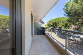 
                                                                                        Vente
                                                                                         APPARTEMENT DEUX PIECES AVEC TERRASSE