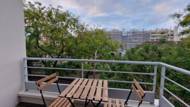
                                                                                        Location
                                                                                         Appartement deux pièces neuf et meublé avec soin avec imprenable sur tout Paris (loyer tout inclus)