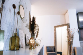 
                                                                                        Location
                                                                                         Appartement d'exception charmant T2 avec terrasse