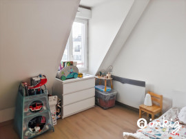 Vente
                                                                                Appartement duplex 4 pièces lumineux refait à neuf