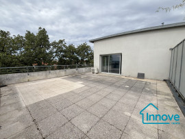 
                                                                                        Vente
                                                                                         Appartement Duplex lumineux