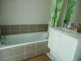 
                                                                                        Location
                                                                                         Appartement Duplex T3 non meublé à Grenoble