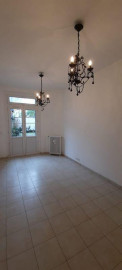 
                                                                                        Location
                                                                                         Appartement étudiant/mobilité - clair et sec RDC