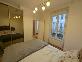 
                                                                                        Location
                                                                                         Appartement exclusif quartier charmant proche parc
