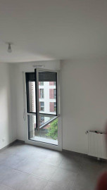 
                                                                                        Location
                                                                                         Appartement F2 à louer à Romainville