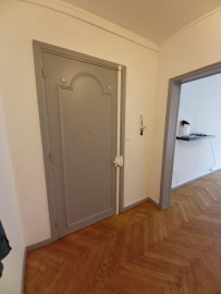 
                                                                                        Location
                                                                                         Appartement F2 vieux port Marseille