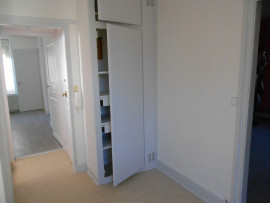 
                                                                                        Location
                                                                                         Appartement F3 Nancy - petite copropriété