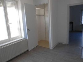 
                                                                                        Location
                                                                                         Appartement F3 Nancy - petite copropriété