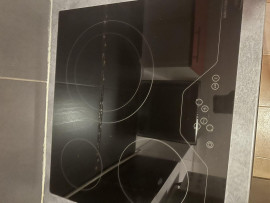 
                                                                                        Location
                                                                                         Appartement F3 proche centre ville, commerces