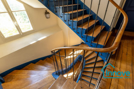 Vente
Appartement familial 133 m² Versailles Saint-Louis