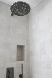 Location
Appartement familial 4 pièces à Levallois-Perret - Proche Champs-Élysées (loyer tout inclus)