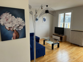 Location
Appartement familial meublé tout confort - 70m² - 2 chambres (loyer tout inclus)